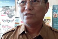 Sekretaris daerah Kota Batam Firmansyah saat memberikan komentar mengenai jadwal libur pegawai ASN Pemko Batam, Selasa (23/12/2025). Matapedia6.com/Zalfirega