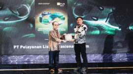PLN Batam meraih dua penghargaan dalam ajang Asia Sustainability Reporting Rating (ASRRAT) 2025. Foto:Humas PLN