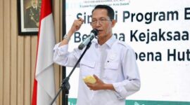 Wali Kota Batam Amsakar Achmad saat memberikan arahan pada kegiatan Sinergi Program BAZNAS Kota Batam dalam rangka Hari Ulang Tahun (HUT) ke-25 BAZNAS, yang digelar di Aula Kejari Batam, Senin (26/1/2026). Matapedia6.com/ Diskominfo
