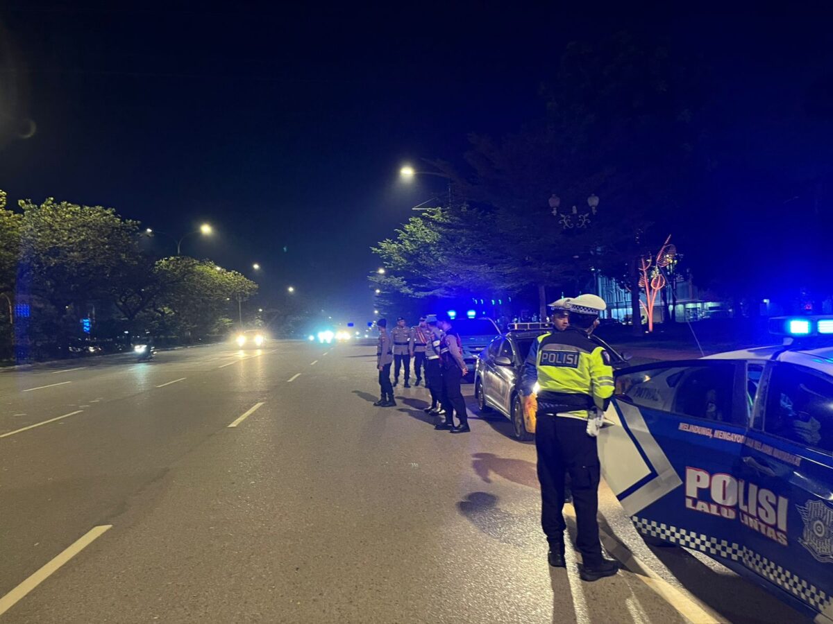 Patroli polisi cegah balap liar dan premanisme pada Sabtu (10/1/2026). Foto:Dok/Humas Polresta Barelang