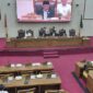 Ketua DPRD Kota Batam Muhammad Kamaluddin saat memimpin Rapat Paripurna penyampaian tanggapan wali Kota Batam atas Ranperda LAM Kota Batam, di ruang Sidang Utama DPRD Kota Batam, Rabu (14/1/2026). Matapedia6.com/Luci