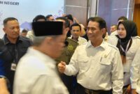 Menteri Pertanian (Mentan) RI Andi Amran Sulaiman saat menghadiri Forum Rapat Kerja Nasional (Rakernas) XVII Asosiasi Pemerintah Kabupaten Seluruh Indonesia (APKASI) Tahun 2026 yang digelar di Hotel Aston Penuin, Kota Batam, Senin (19/1/2026). Matapedia6.com/Luci
