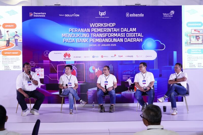 Telkom bersama Asbanda menggelar Workshop Asbanda & BPD Seluruh Indonesia sebagai upaya mendorong percepatan transformasi digital Bank Pembangunan Daerah di Batam, Kamis (22/1). Foto:Istimewa
