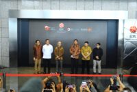 Kepala Eksekutif Pengawas Pasar Modal, Keuangan Derivatif, dan Bursa Karbon OJK, Inarno Djajadi saat jumpa pers pengunduran diri jabatan BEI pada Jumat (30/1/2026). Foto:OJK Kepri