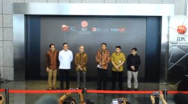 Kepala Eksekutif Pengawas Pasar Modal, Keuangan Derivatif, dan Bursa Karbon OJK, Inarno Djajadi saat jumpa pers pengunduran diri jabatan BEI pada Jumat (30/1/2026). Foto:OJK Kepri