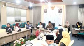 Setelah rapat maraton sehari sebelumnya, Pansus kembali menggelar pembahasan lanjutan bersama Tim Pemerintah Kota Batam, Kamis (19/2/2026). Foto:Ist