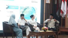 Wali Kota Batam Amsakar Achmad dan Wakil Wali Kota Batam Li Claudia Chandra bersama Ketua DPRD Kota Batam Muhammad Kamaluddin dalam setahun kepemimpinan Amsakar-Li Claudia pada Jumat (20/2/2026). Foto:Dok. Sekwan