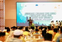 Wali Kota Batam Amsakar Achmad saat memberikan pengarahan pada pelepasan 600 mubaligh yang akan bertugas mengisi ceramah dan berbagai kegiatan keagamaan di masjid serta musala di seluruh kecamatan se-Kota Batam, Kamis (12/2/2026) malam. Matapedia6.com/ Diskominfo