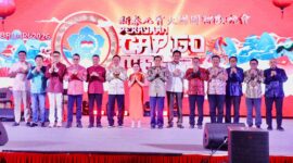 Wakil Wali Kota Batam Li Claudia Chandra tengah saat perayaan Cap Go Meh beberapa hari lalu. Foto:Dok. Diskominfo Batam