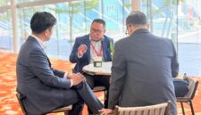 Anggota/Deputi Bidang Investasi dan Pengusahaan BP Batam, Fary Djemy Francis, dalam SMF Manufacturing Day Summit 2026 di Marina Bay Sands, Singapura. Foto:Humas BP
