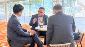 Anggota/Deputi Bidang Investasi dan Pengusahaan BP Batam, Fary Djemy Francis, dalam SMF Manufacturing Day Summit 2026 di Marina Bay Sands, Singapura. Foto:Humas BP 