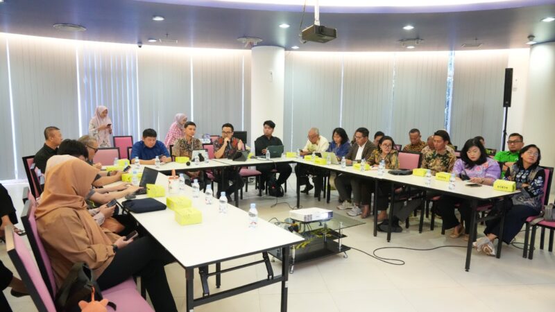 BP Batam mempercepat digitalisasi layanan pertanahan melalui pemutakhiran LMS Online dan penerapan tanda tangan elektronik. Foto:Dok. Humas BP Batam