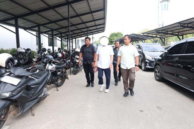 Tersangka digiring ke Rutan Batam. Foto:Dok.Humas Polda Kepri