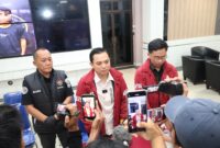 Kasat Reskrim Polresta Barelang Kasat Reskrim Kompol M. Debby Tri Andrestian saat memberikan keterangan ungkap kasus penyebaran video asusila di Batam, Kamis (19/2/2026). Matapedia6.com/Dok Humas Polresta