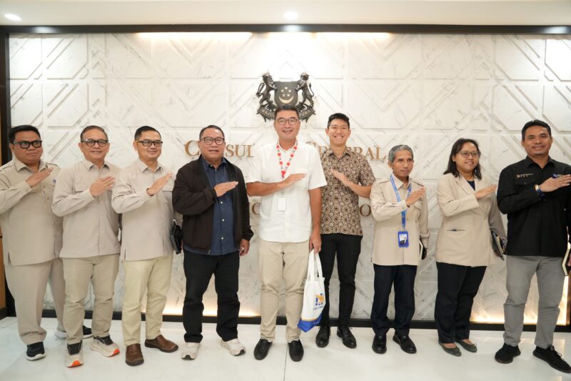 Konjen Singapura bersama BP Batam. Foto:Ist