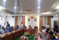 Rapat Dengar Pendapat Komisi III DPRD Batam soal Kapal karam bawa limbah di Perairan Dangas, Rabu (4/2/2026). Foto:Rega/matapedia
