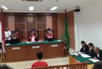 Terdakwa Fandi ABK kapal saat sidang agenda pembelaan (pledoi) di Pengadilan Negeri Batam pada Senin (23/2/2026). Foto:Rega/matapedia