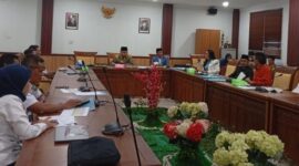 Komisi II DPRD Batam bahas retribusi parkir bersama Dishub beberapa hari lalu. Foto:Istimewa