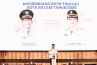 Wali Kota Batam Amsakar Achmad saat memberikan pengarahan pada pembukaan musrembang tingkat Kota Batam, yang dilaksanakan di Grand Mercure Batam Centre, Kamis (5/3/2026). Mataledia6.com/Diskominfo