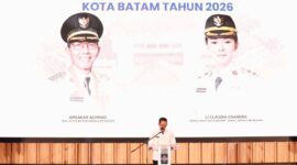 Wali Kota Batam Amsakar Achmad saat memberikan pengarahan pada pembukaan musrembang tingkat Kota Batam, yang dilaksanakan di Grand Mercure Batam Centre, Kamis (5/3/2026). Mataledia6.com/Diskominfo