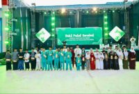 Wali Kota Batam Amsakar Achmad bersama anak yatim di malam Nuzululqur’an, Jumat (6/3/2026). Foto:Diskominfo