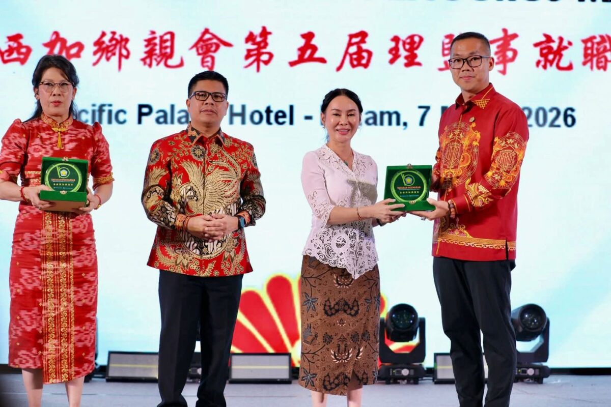 Wakil Wali Kota Batam Li Claudia Chandra saat hadir perayaan Cap Go meh, Sabtu (7/3/2026). Foto:Diskominfo