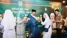 Warga Batam yang datang pada open House wali kota Batam sekaligus kepala BP Batam Amsakar Achmad di wisma BP Batam, Sekupang, Kota Batam, Sabtu (21/3/2026). Matapedia6.com/Diskominfo