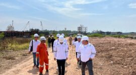 Komisi III DPRD Batam saat sidak di proyek tanah di kawasan PT Nanindah, Selasa (3/3/2026). Foto:Dok. Istimewa