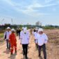 Komisi III DPRD Batam saat sidak di proyek tanah di kawasan PT Nanindah, Selasa (3/3/2026). Foto:Dok. Istimewa