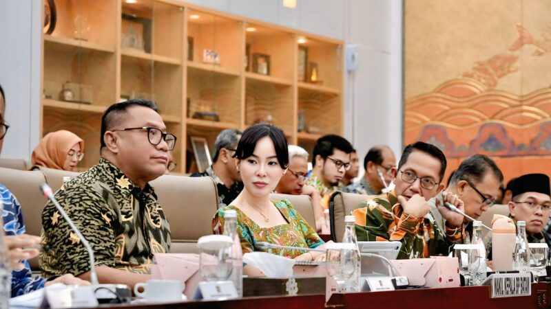 Anggota/Deputi Bidang Investasi dan Pengusahaan BP Batam, Wakil Kepala BP Batam dan Kepala BP Batam. Foto:Istimewa