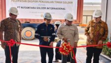 Pelepasan ekspor timah solder produksi PT Solder Tin Andalan Indonesia (STANIA) di Kawasan Industri Tunas Prima, Nongsa, Kamis (12/3/2026). Foto:Humas BP Batam