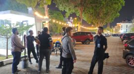 Anggota kepolisian dari Sektor Polsek Batam kota saat mendatangi lokasi percobaan pencurian kabel listrik di daerah Batam Centre, Rabu (25/3/2026). Matapedia6.com/Dok Polsek