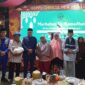 Kepala BP Batam Amsakar Achmad dan Ketua Iperindo Kepri Ali Ulai serta Sekretaris Iperindo Tia saat buka puasa bersama, Kamis (5/3/2026). Foto:Rega/matapedia