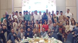 DPC Peradi Batam gelar buka puasa bersama dengan anak yatim di Hotel Haris Batam Center pada Jumat (6/3/2026). Foto:Rega/matapedia