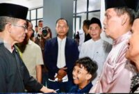 Wali Kota Batam Amsaka Achmad saat acara halal bihalal di Tanjung Sengkuang, Jumat (3/4/2026). Foto:Diskominfo Batam