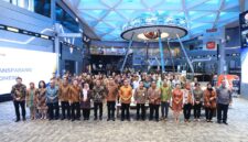 OJK dan Bursa Efek Indonesia dan KSEI. Foto:Ist