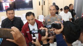 Polisi ungkap pencurian rayap besi dalam jumpa pers pada Selasa (7/4/2026). Foto:Dok.Humas Polresta Barelang