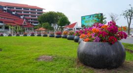 BP Batam tempatkan pot bougenville di sejumlah titik strategis. Foto:Istimewa