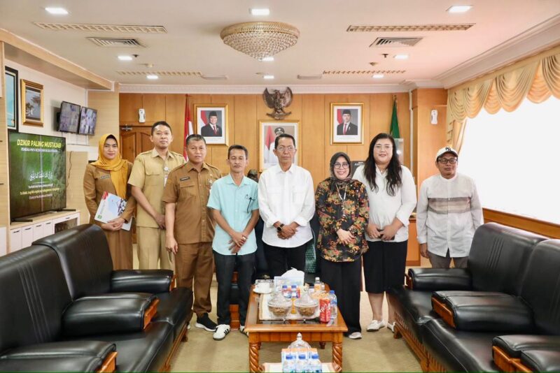 Tim Pansus Perda LAM DPRD Batam temui wali Kota Batam Amsakar Achmad bahas  penguatan perda dari segi anggaran, di kantor wali Kota Batam, Senin (20/4/2026). Matapedia6.com/Diskominfo