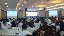 Ratusan guru tingkat Sekolah Menengah Pertama Negeri (SMPN) di kota Batam ikuti pelatihan peningkatan kompetensi yang digelar Dinas Pendidikan Kota Batam di Golden View Hotel, Senin (20/4/2026). Matapedia6.com/Luci