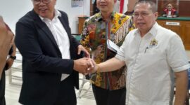 Kadin Batam versi Jadi Rajagukguk dan Kadin Kepulauan Riau—sepakat mencabut gugatan perdata di Pengadilan Negeri Batam, Rabu (22/4/2026). Foto:Nikson/matapedia