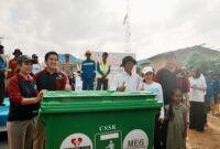BP Batam bersama Kementerian Transmigrasi, Forkopimda, PT MEG, dan warga Tanjung Banon menggelar gotong royong besar di kawasan Rempang Eco City, Rabu (22/4/2026). Foto:Humas BP Batam