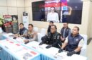 Polisi ekspos kasus penggelapan mobil rental di Batam, Kamis (23/4/2026). Foto:Ist