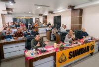 Kapolda Sumbar bersama Pertamina. Foto:Ist