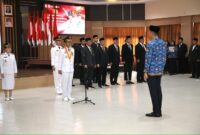Wali Kota Batam Amsakar Achmad saat pimpin upacara otda pada Senin (27/4/2026). Foto:Diskominfo