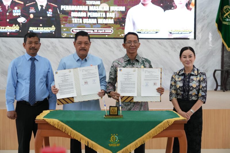 Kejati Kepri bersama BP Batam. Foto:Ist