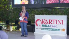  Direktur Utama Telkom Dian Siswarini turut hadir dan memberikan sambutan dalam agenda Kartini BISA Fest pada 20–24 April 2026 di Telkom Hub, Jakarta Selatan. Foto:Ist