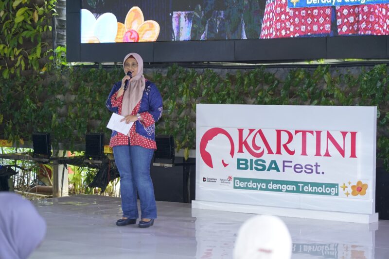  Direktur Utama Telkom Dian Siswarini turut hadir dan memberikan sambutan dalam agenda Kartini BISA Fest pada 20–24 April 2026 di Telkom Hub, Jakarta Selatan. Foto:Ist