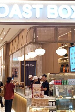 Toast Box Buka Gerai Perdana di Batam, Bawa Kopi Nanyang ke K-Square Mall