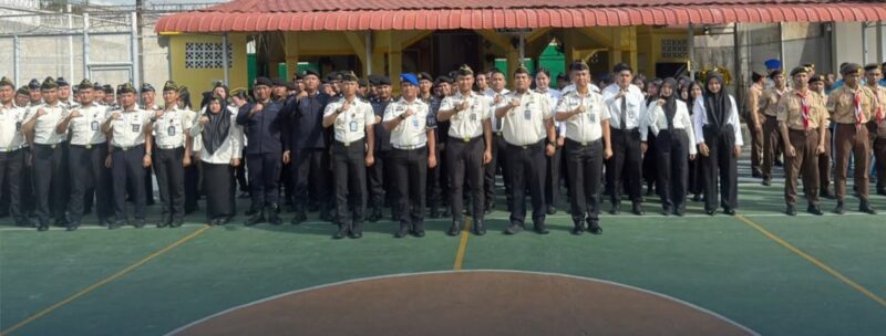 Karutan Batam Fajar bersama jajarannya dan warga binaan, Rabu (22/4/2026). Foto:Ist